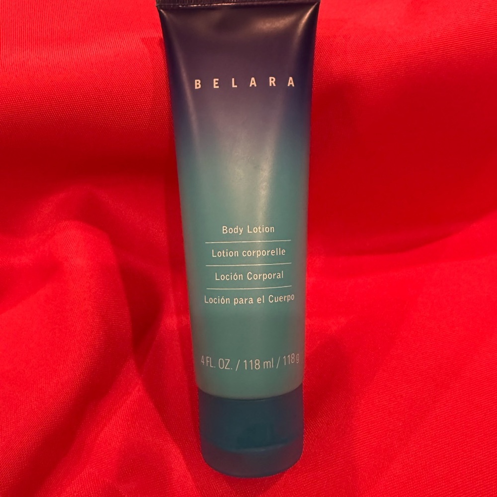 Mary Kay Belara Body Lotion Limited Edition - Picture 3 of 4
